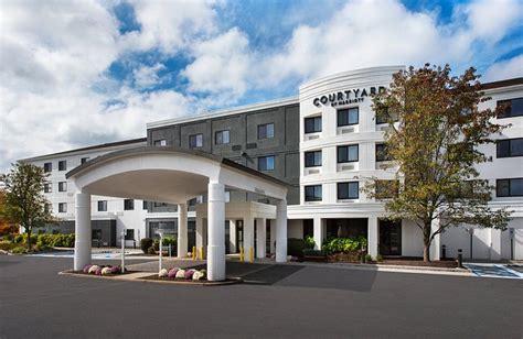 hotels in littlestown pa|marriott courtyard middletown ny.